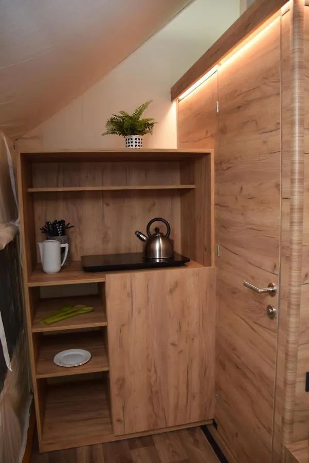Polidor Glamping Resort Mugeba Croatia