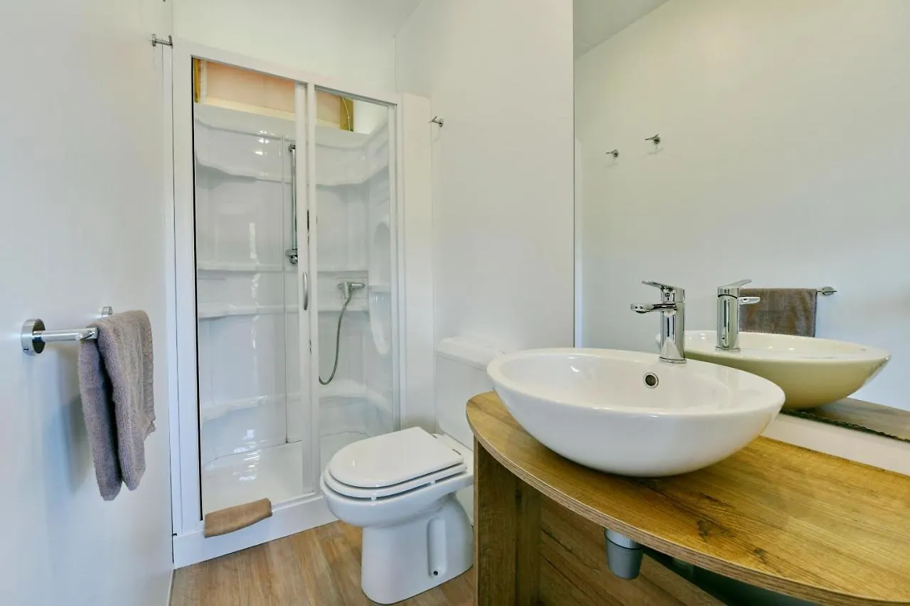 Polidor Glamping Resort Mugeba